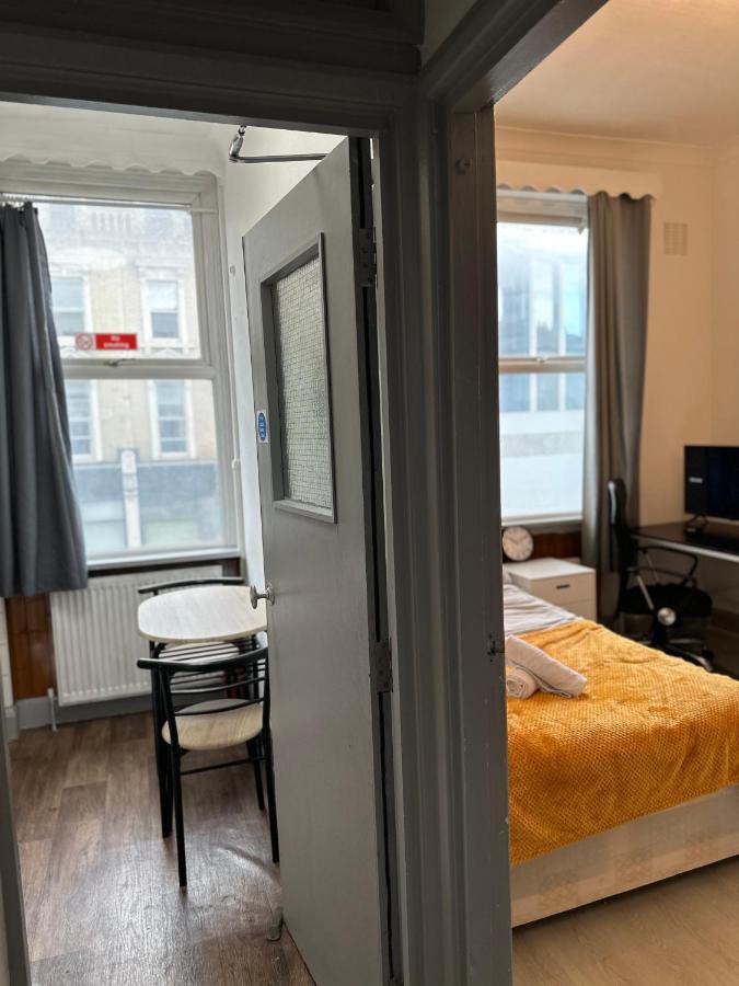 Superb Modern Flat In Kings Cross Διαμέρισμα Λονδίνο Εξωτερικό φωτογραφία